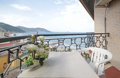 Aquilia Hotel 3*