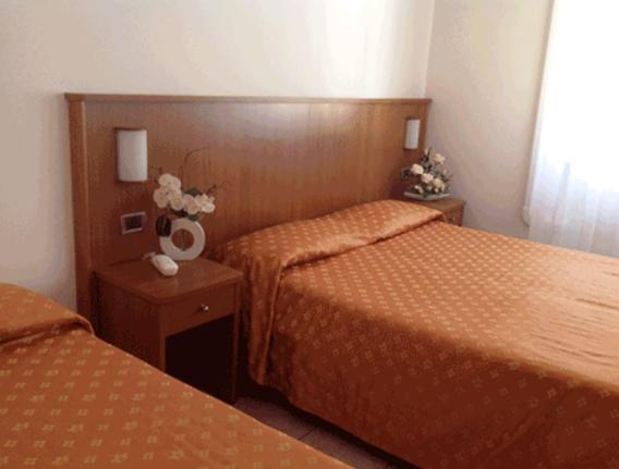 Aquilia Hotel 3*